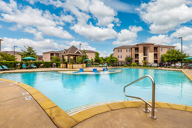 Landmark At Spring Cypress photo 2
