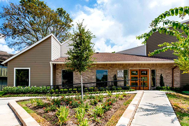 Landing At Westchase photo 2